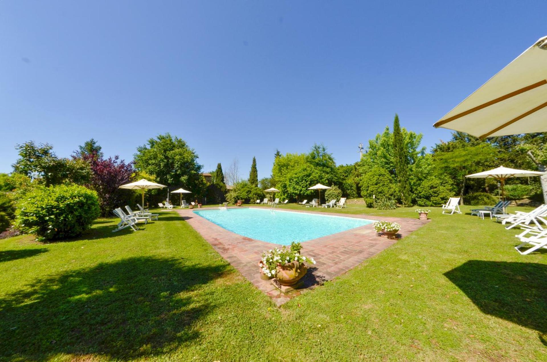Residence Il Casale กอร์โตนา ภายนอก รูปภาพ